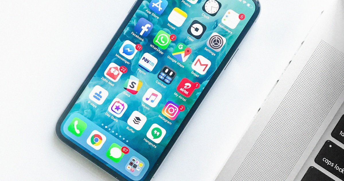 Best selling smartphones globally 2026