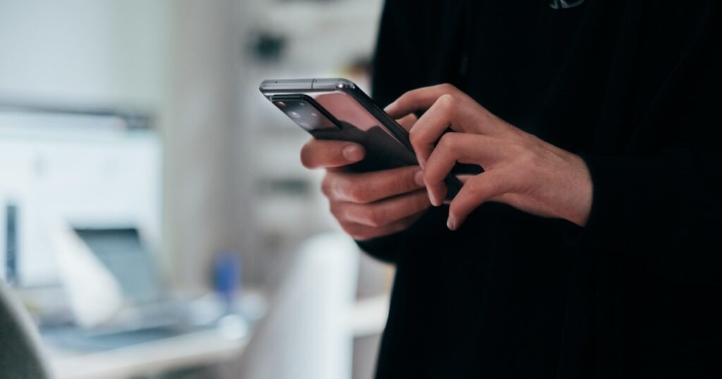 Best gaming phones under 25000 India 2026